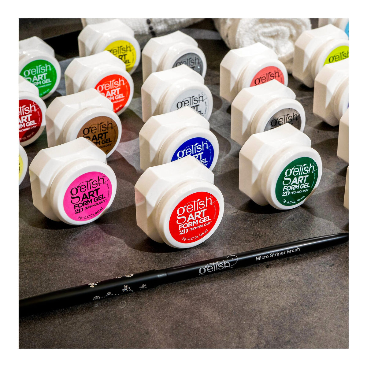 Gelish Essential Yellow Art Form CR&Egrave;ME